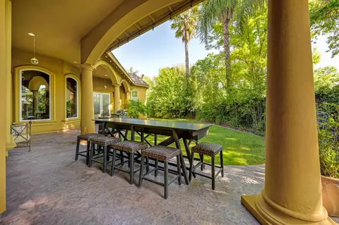 Exterior - 3430 Nadine St, Carmichael, CA 95608 photo 7 of 15