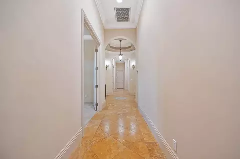 Entry Way - 3430 Nadine St, Carmichael, CA 95608 photo 5 of 6