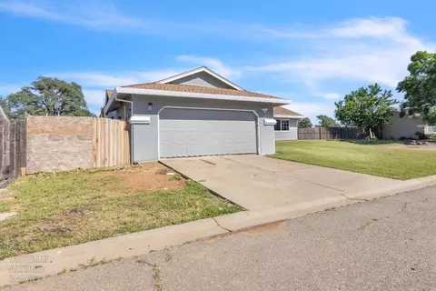 8057 Quartz Ln, Smartsville, CA 95977