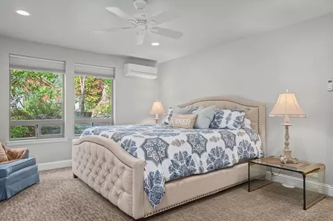 Bedroom - 450 Lakeview Rd, Copperopolis, CA 95228 photo 4 of 16
