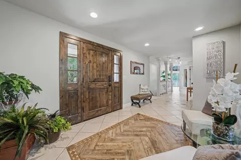 Entry Way - 450 Lakeview Rd, Copperopolis, CA 95228 photo 7 of 12