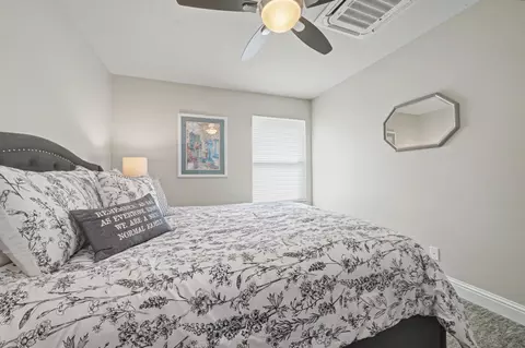 Bedroom - 450 Lakeview Rd, Copperopolis, CA 95228 photo 8 of 16
