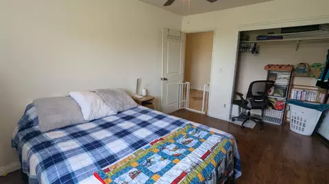 Bedroom - 6949 Eric Ln, Wheatland, CA 95692 photo 5 of 9