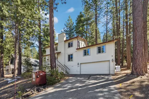 1447 Pebble Beach Dr, South Lake Tahoe, CA 96150