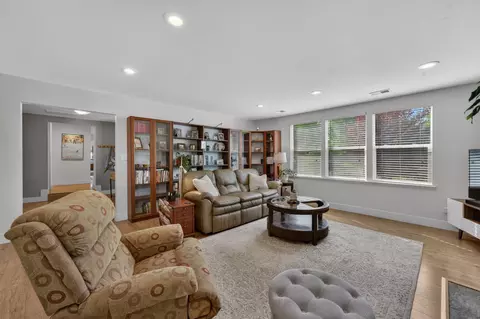 5525 Kenneth Ave, Carmichael, CA 95608 photo 51