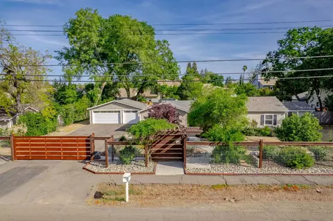 5525 Kenneth Ave, Carmichael, CA 95608 photo 3