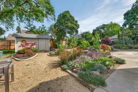 5525 Kenneth Ave, Carmichael, CA 95608 photo 28