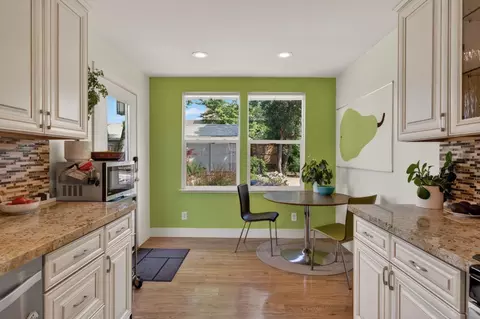 5525 Kenneth Ave, Carmichael, CA 95608 photo 32