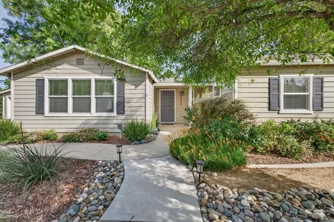 5525 Kenneth Ave, Carmichael, CA 95608 photo 5