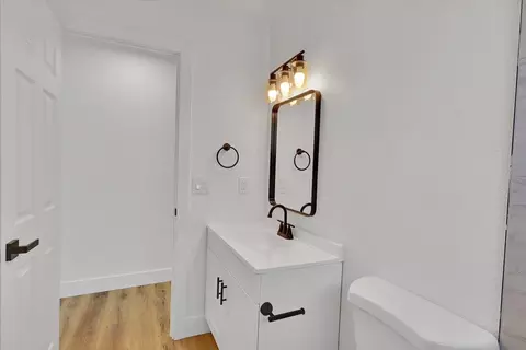 Bath - 4128 George Ave, Olivehurst, CA 95961 photo 3 of 3