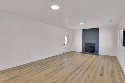 Living - 4128 George Ave, Olivehurst, CA 95961 photo 2 of 5