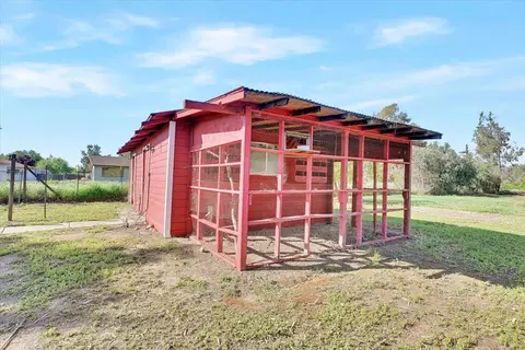 Exterior - 4128 George Ave, Olivehurst, CA 95961 photo 13 of 20