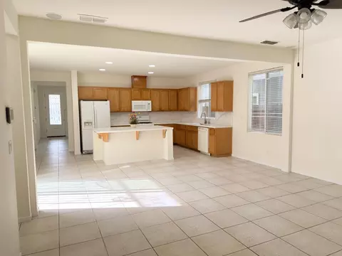 Kitchen - 1463 Estrella Way, Turlock, CA 95382 photo 4 of 4