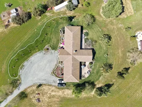 View/Area - 20820 E Acampo Rd, Clements, CA 95227 photo 2 of 3