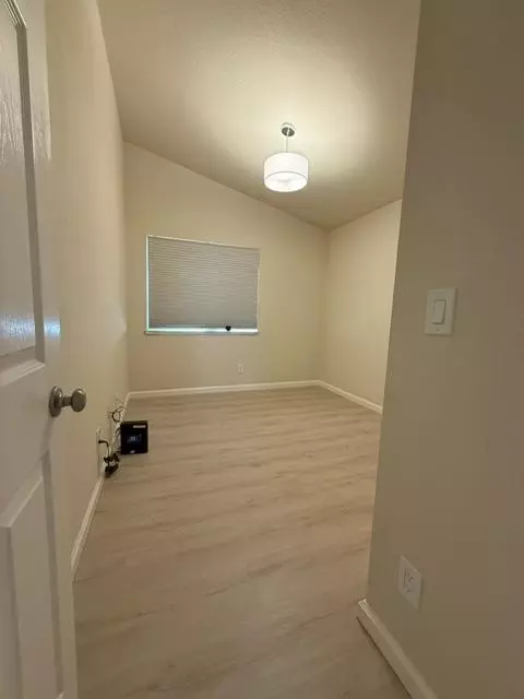 Bedroom - 954 Avenida Real, Ceres, CA 95307 photo 2 of 2