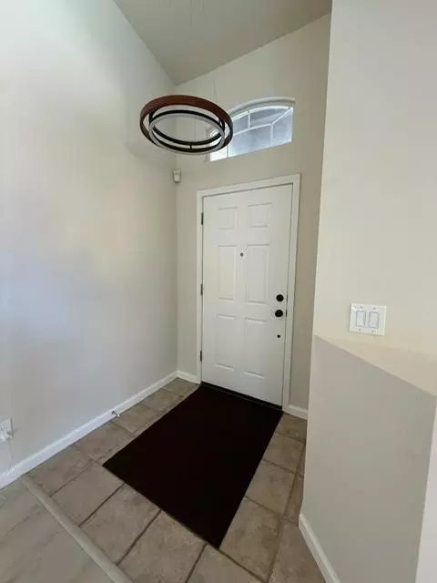 Entry Way - 954 Avenida Real, Ceres, CA 95307 photo 1 of 2