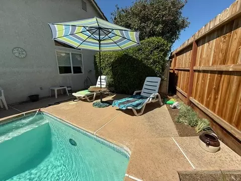 Exterior - 954 Avenida Real, Ceres, CA 95307 photo 11 of 13