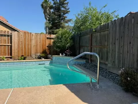 Exterior - 954 Avenida Real, Ceres, CA 95307 photo 8 of 13