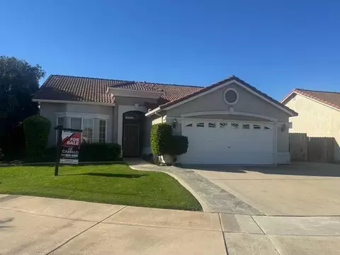 Exterior - 954 Avenida Real, Ceres, CA 95307 photo 2 of 13