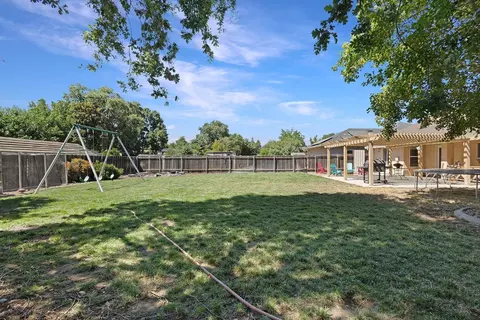 Exterior - 1812 1st Ave, Sutter, CA 95982 photo 6 of 11