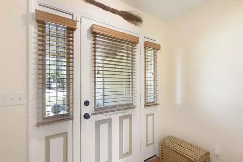 Entry Way - 1812 1st Ave, Sutter, CA 95982 photo 1 of 2