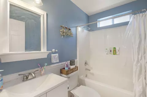 Bath - 1812 1st Ave, Sutter, CA 95982 photo 7 of 7