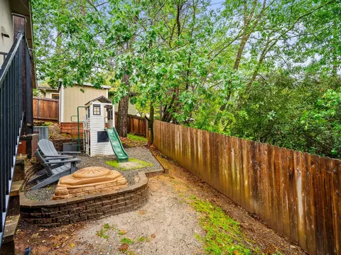Exterior - 3214 Gerle Ave, Placerville, CA 95667 photo 7 of 8