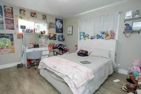 Bedroom - 8712 Yosemite Blvd, Modesto, CA 95357 photo 3 of 3