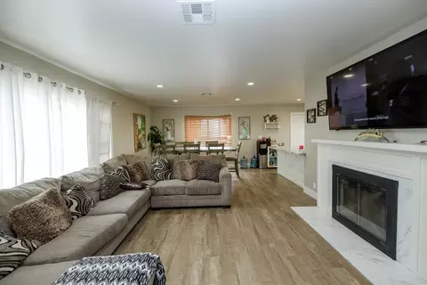 Living - 8712 Yosemite Blvd, Modesto, CA 95357 photo 2 of 3