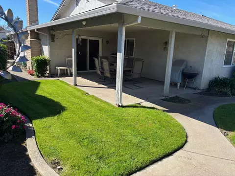 Exterior - 1691 Davis St, Ripon, CA 95366 photo 6 of 6