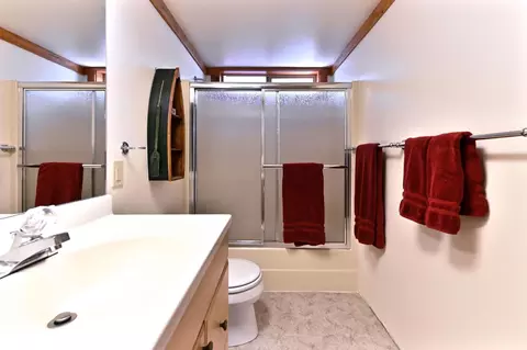 Bath - 127 Summit Level Rd, Dorrington, CA 95223 photo 5 of 5