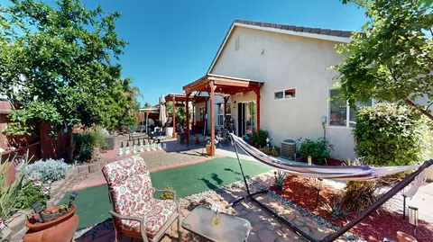 Exterior - 17 Walker Ranch Pkwy, Patterson, CA 95363 photo 6 of 11