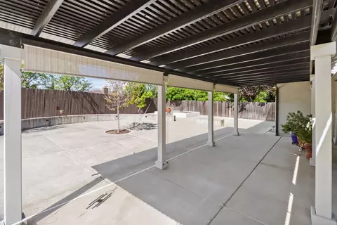 Exterior - 4823 Schuyler Dr, Carmichael, CA 95608 photo 17 of 23