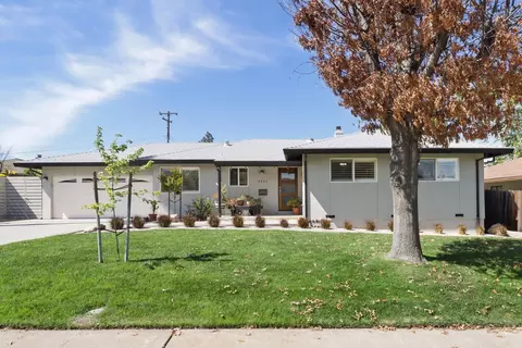 4823 Schuyler Dr, Carmichael, CA 95608