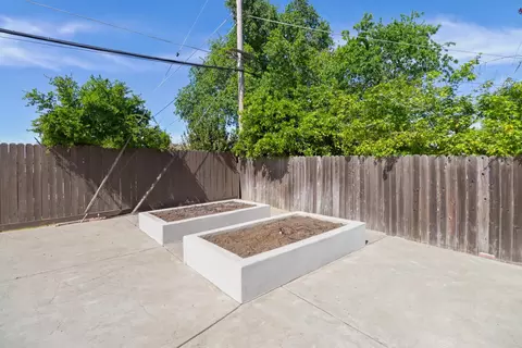 Exterior - 4823 Schuyler Dr, Carmichael, CA 95608 photo 20 of 23