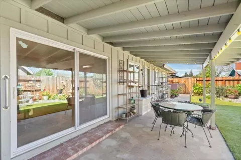 Exterior - 1424 Rose Ave, Modesto, CA 95355 photo 5 of 12