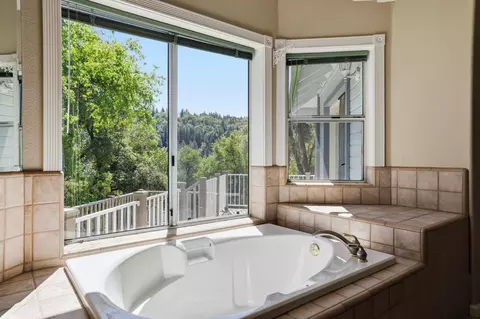 Bath - 3525 Thorson Dr, Placerville, CA 95667 photo 1 of 6