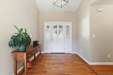 Entry Way - 3525 Thorson Dr, Placerville, CA 95667 photo 2 of 3