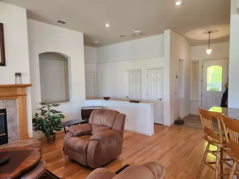 Entry Way - 288 Mitchell Lk, Copperopolis, CA 95228 photo 1 of 1