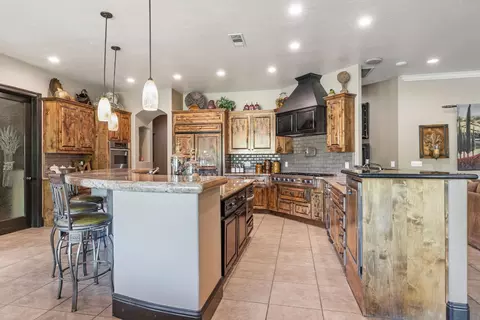 Kitchen - 29533 E Chapman Way, Escalon, CA 95320 photo 2 of 9