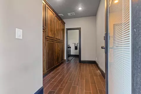 Entry Way - 29533 E Chapman Way, Escalon, CA 95320 photo 8 of 8