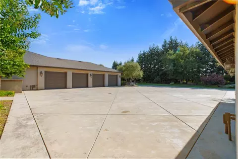 Exterior - 29533 E Chapman Way, Escalon, CA 95320 photo 8 of 32