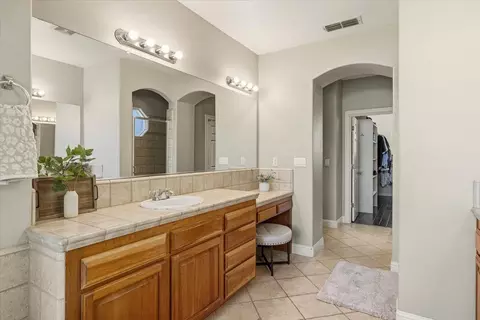 Entry Way - 2120 Big Sky Dr, Rocklin, CA 95765 photo 6 of 9