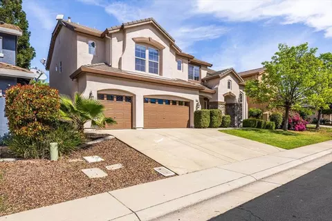 Exterior - 2120 Big Sky Dr, Rocklin, CA 95765 photo 3 of 9
