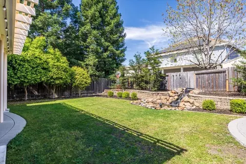 Exterior - 2120 Big Sky Dr, Rocklin, CA 95765 photo 9 of 9