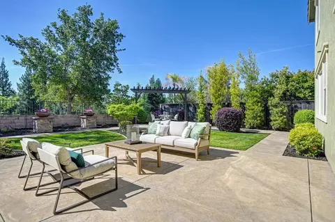 Exterior - 936 Anvil Cir, Rocklin, CA 95765 photo 2 of 17