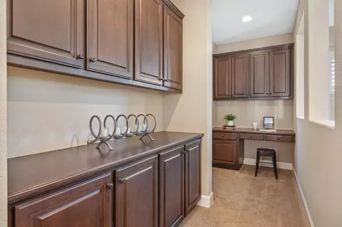 Entry Way - 936 Anvil Cir, Rocklin, CA 95765 photo 7 of 7