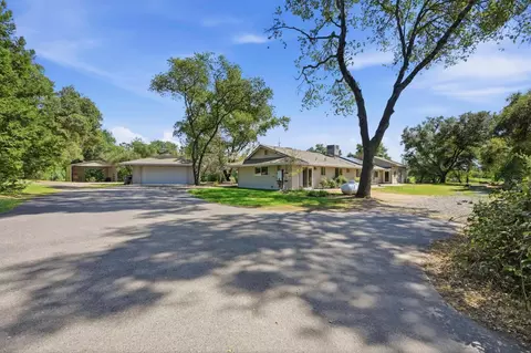 7585 Gold Dr, Loomis, CA 95650 photo 2
