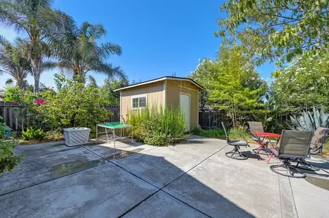 Exterior - 41 W Kavanagh Ave, Tracy, CA 95376 photo 5 of 5