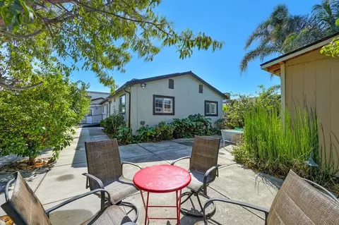 Exterior - 41 W Kavanagh Ave, Tracy, CA 95376 photo 4 of 5